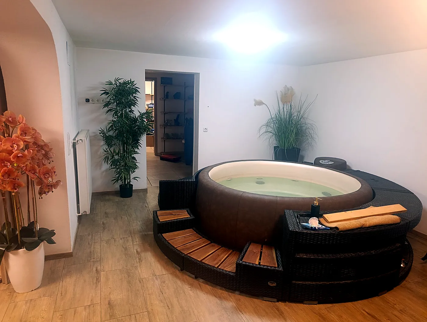 Jacuzzi